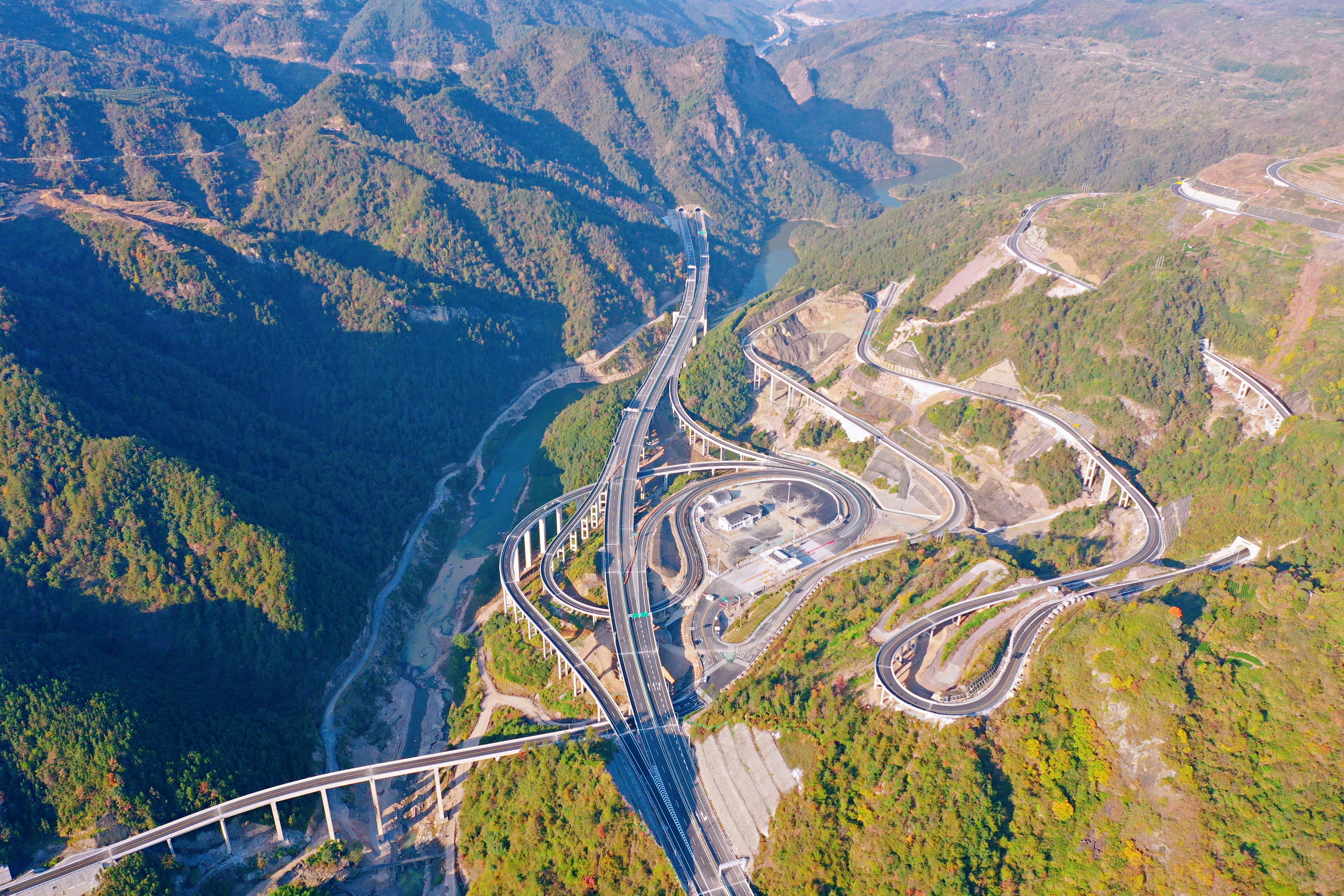 杭紹臺(tái)高速公路
